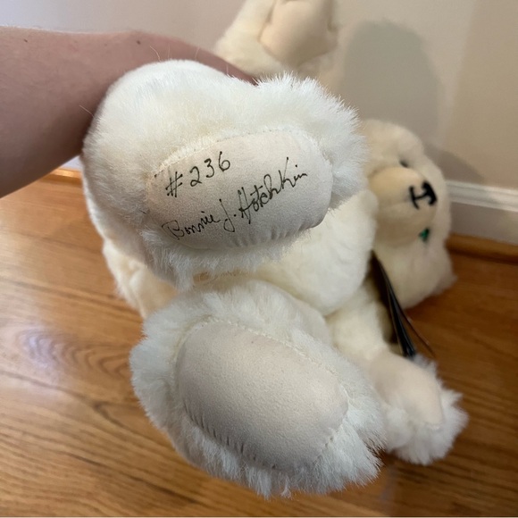 Hotchkin KIN Alas'Kin Bear #236 SIGNED new with tags 1986 Vintage - Picture 3 of 9